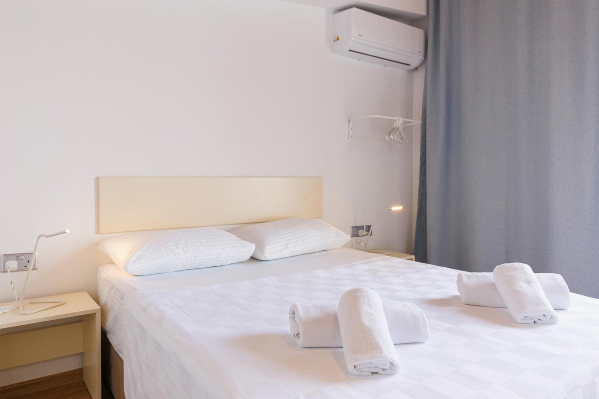 Azure Bay Hotel Ayia Varvara Eksteriør billede
