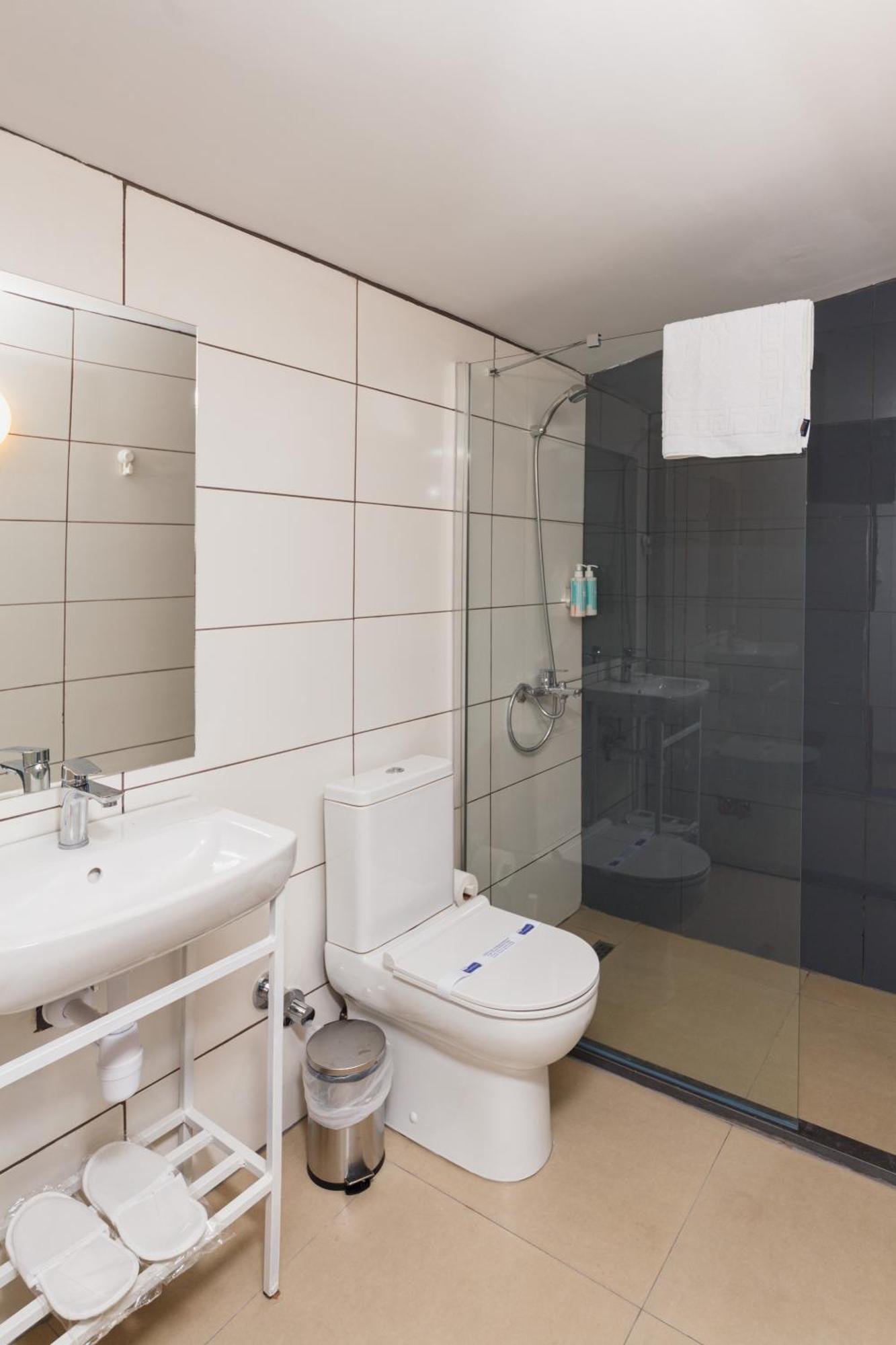 Azure Bay Hotel Ayia Varvara Eksteriør billede